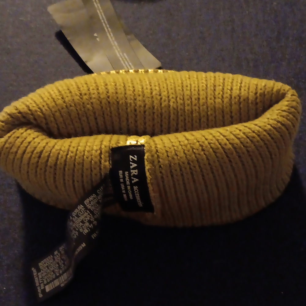 Zara Gold Hat - Picture 2 of 4